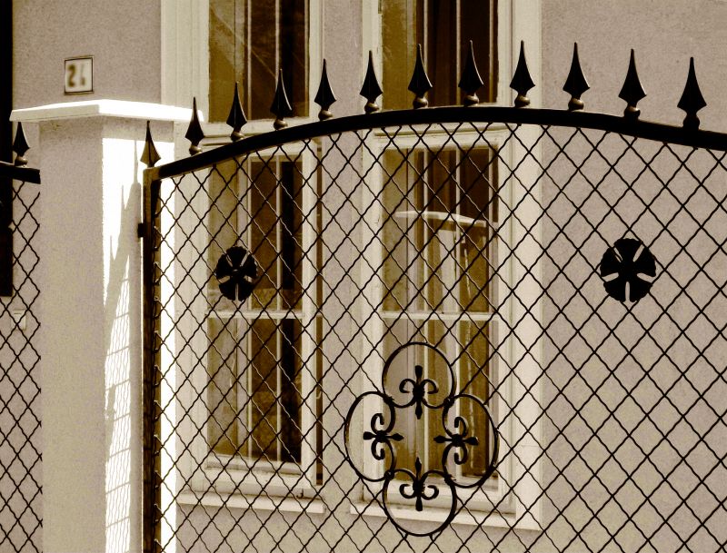 Decorative Fence Design
